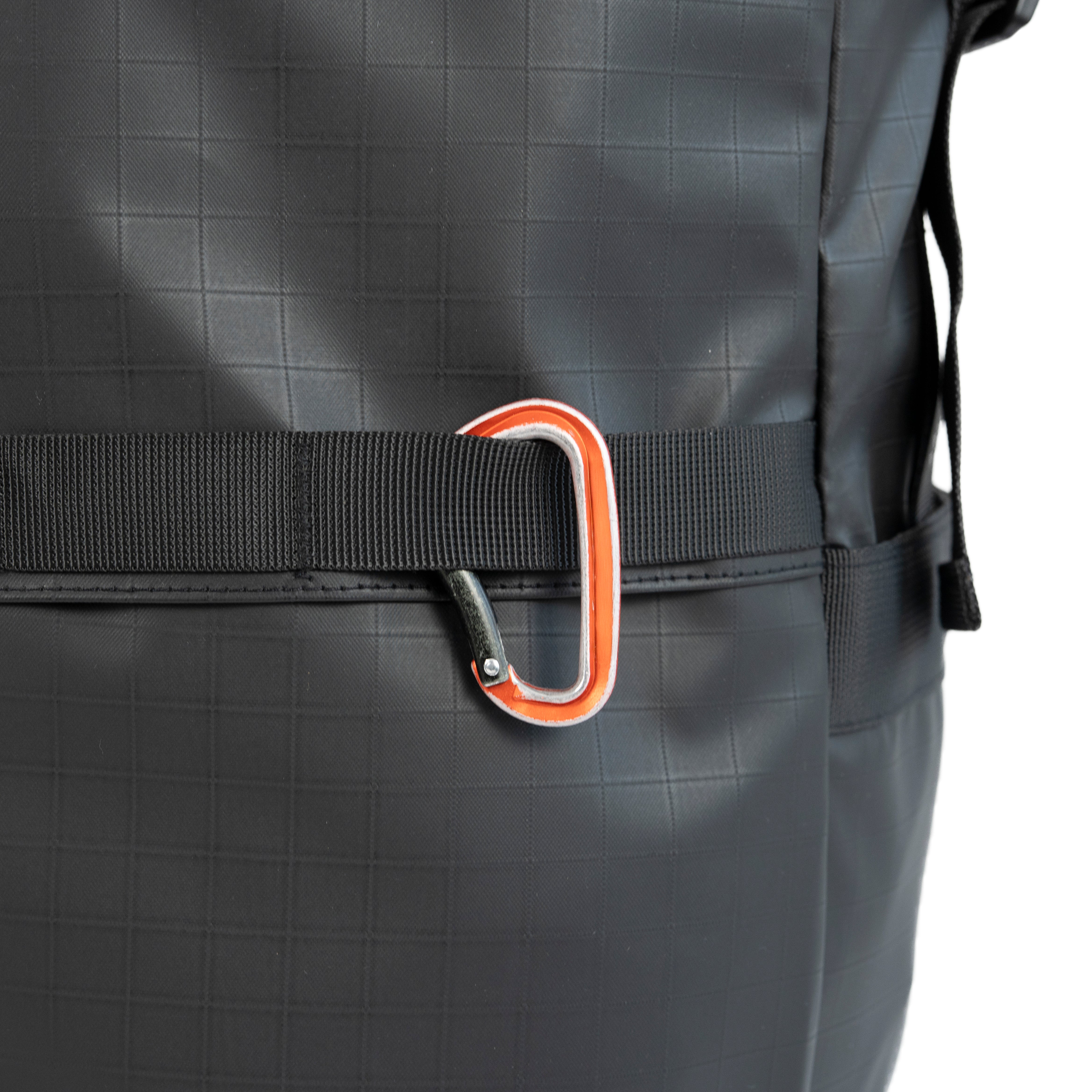 Mochila Urban Roll Top 20 Lts Drysafe Negra