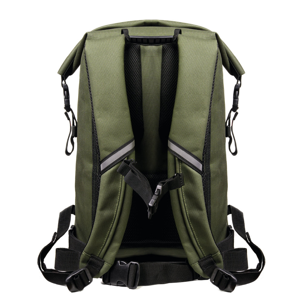 Mochila Outdoor PUELO TPU 25 Lts 100% Impermeable DRYSAFE Verde