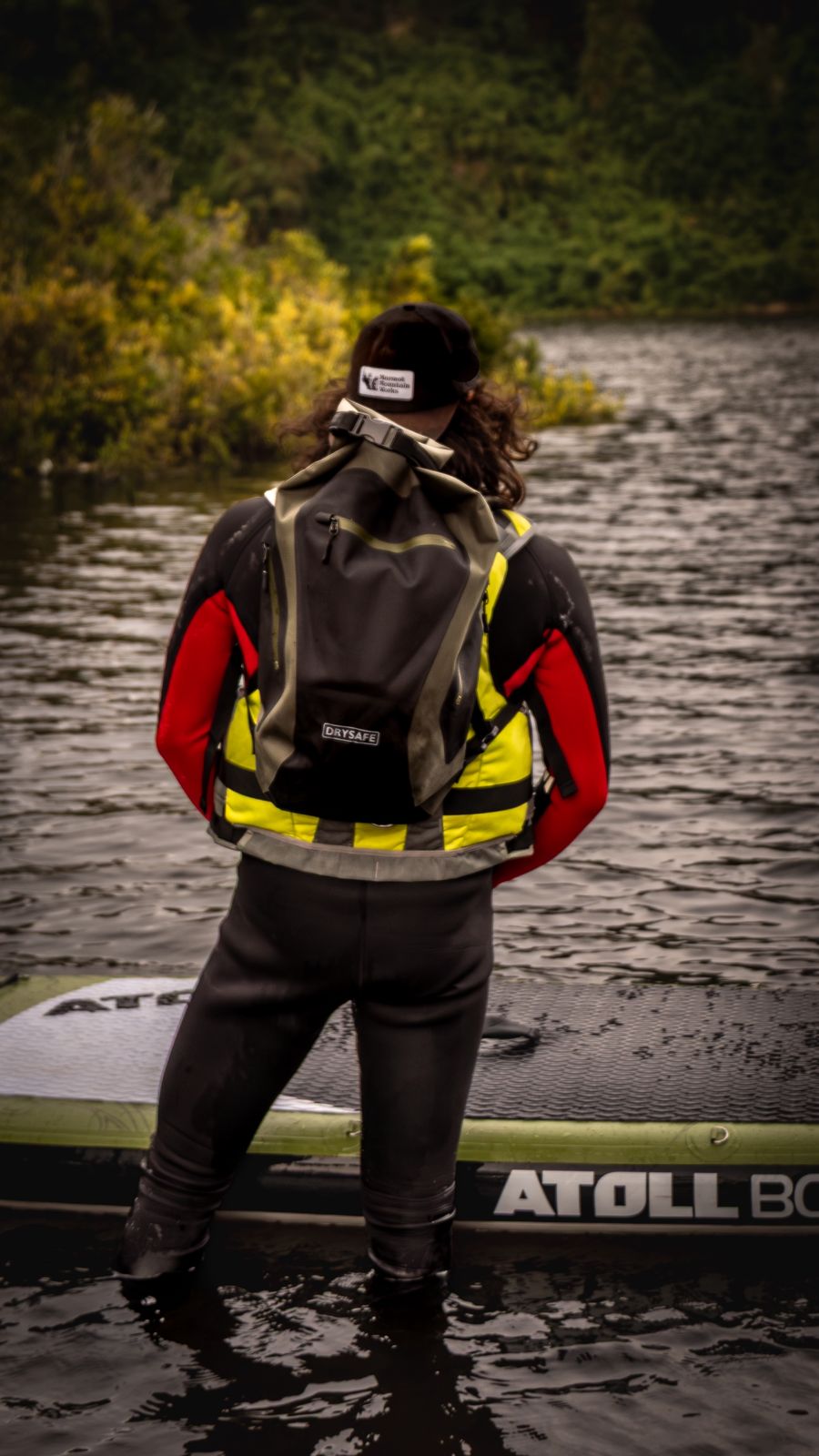 Mochila Outdoor LAJA TPU 18 Lts 100% Impermeable DRYSAFE Verde