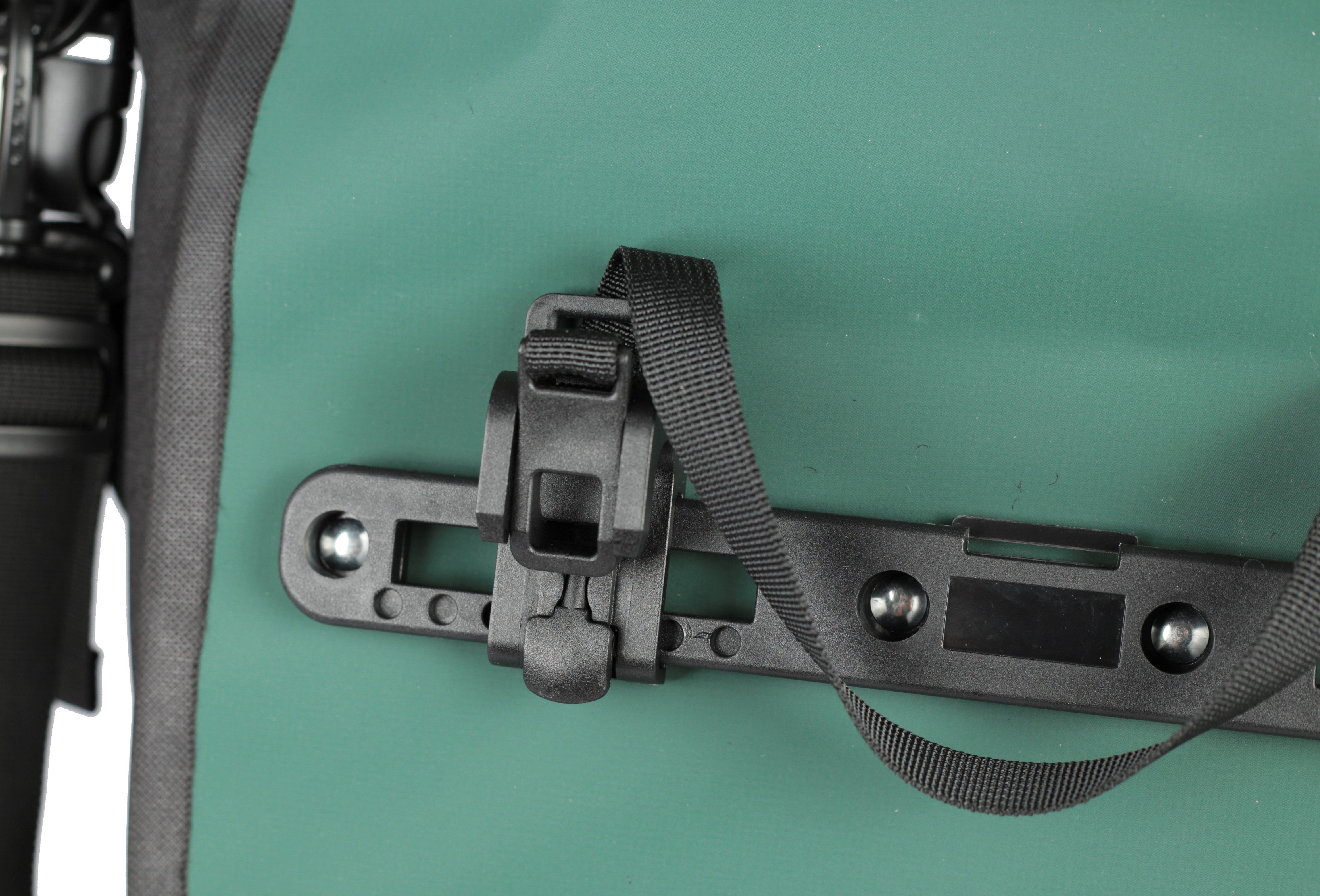 Alforja Bicicleta Outdoor 25 Lts Impermeable DRYSAFE Verde Petróleo