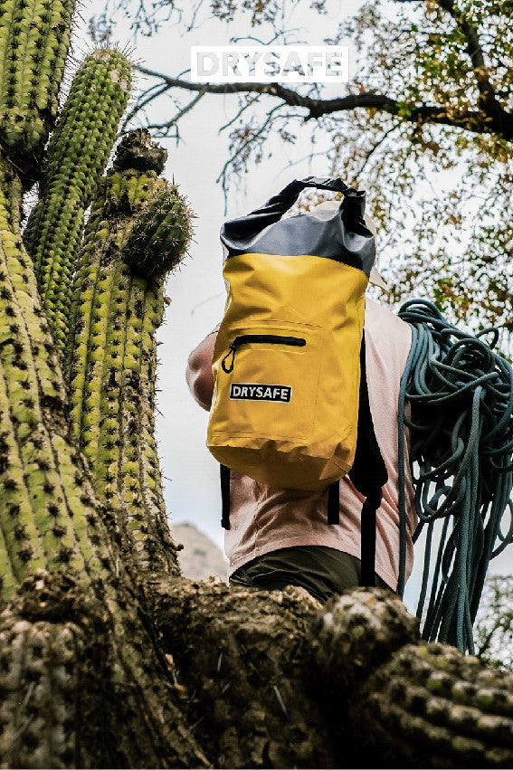 Mochila Outdoor MAWUN 30 Lts 100% Impermeable DRYSAFE Amarillo