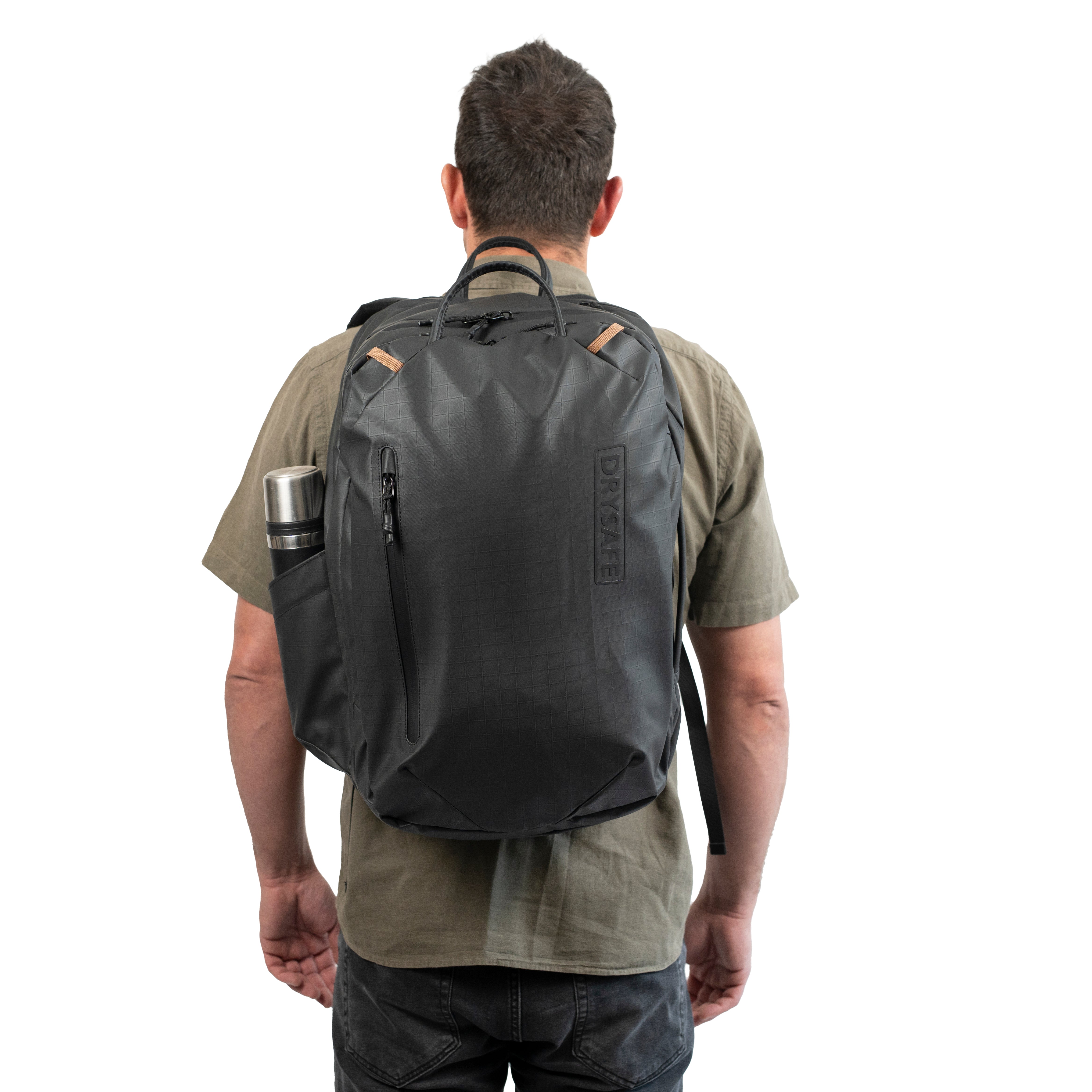 Mochila Viaje Soho 25 Lts Drysafe Negra