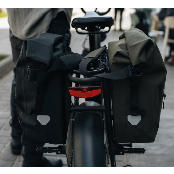Alforja Bicicleta Outdoor 25 Lts Impermeable DRYSAFE Verde Oliva