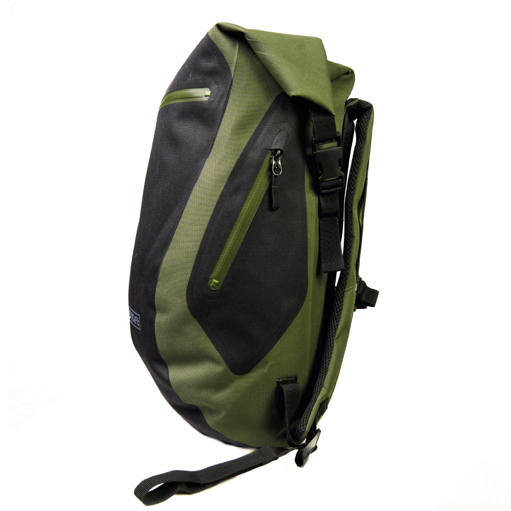 Mochila Outdoor LAJA TPU 18 Lts 100% Impermeable DRYSAFE Verde